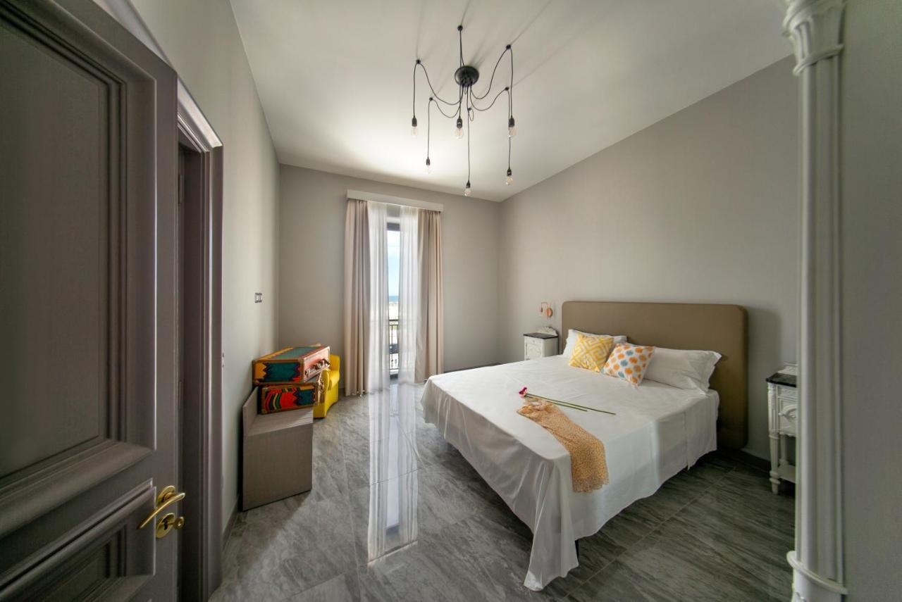 Palazzo Novecento Apartamento Margherita Di Savoia Exterior foto